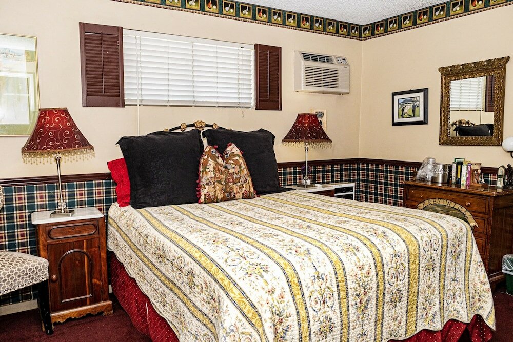 Фото Gunn House Hotel