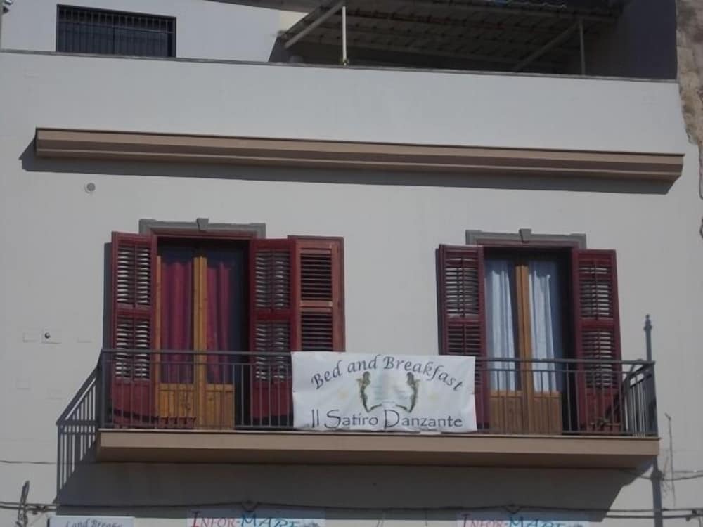 Фото B&b Il Satiro Danzante
