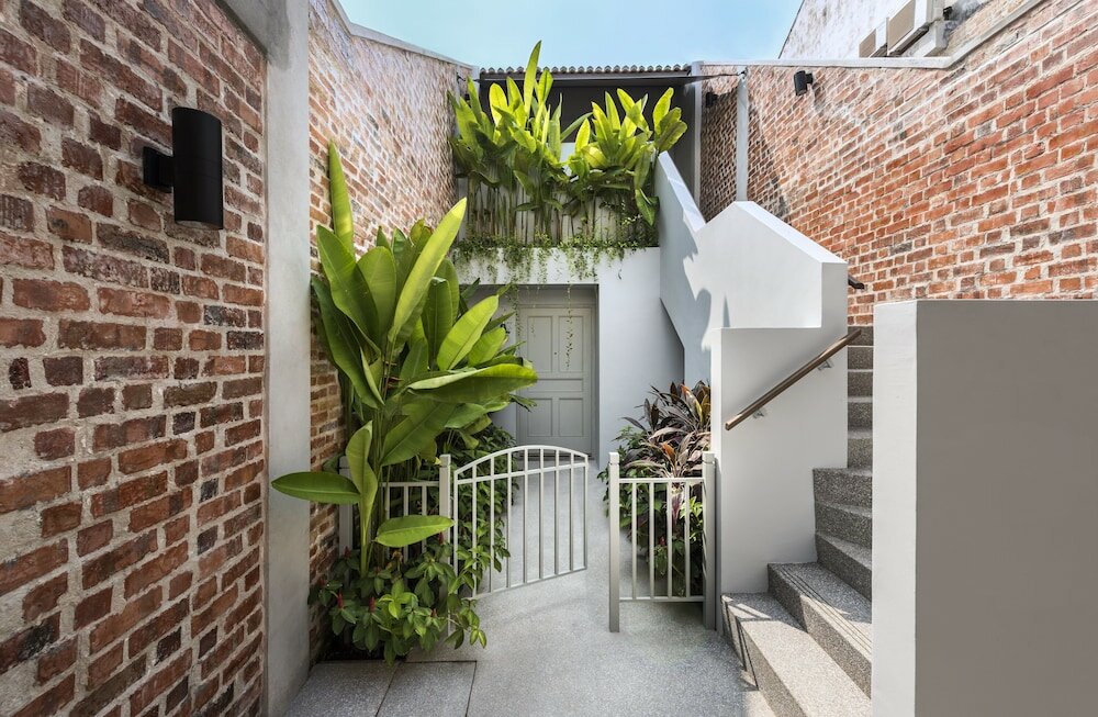 Фото Loke Thye Kee Residences