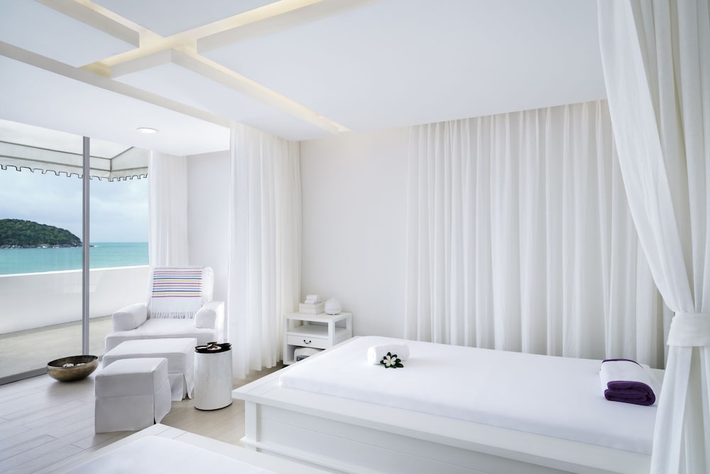 Фото The Nai Harn