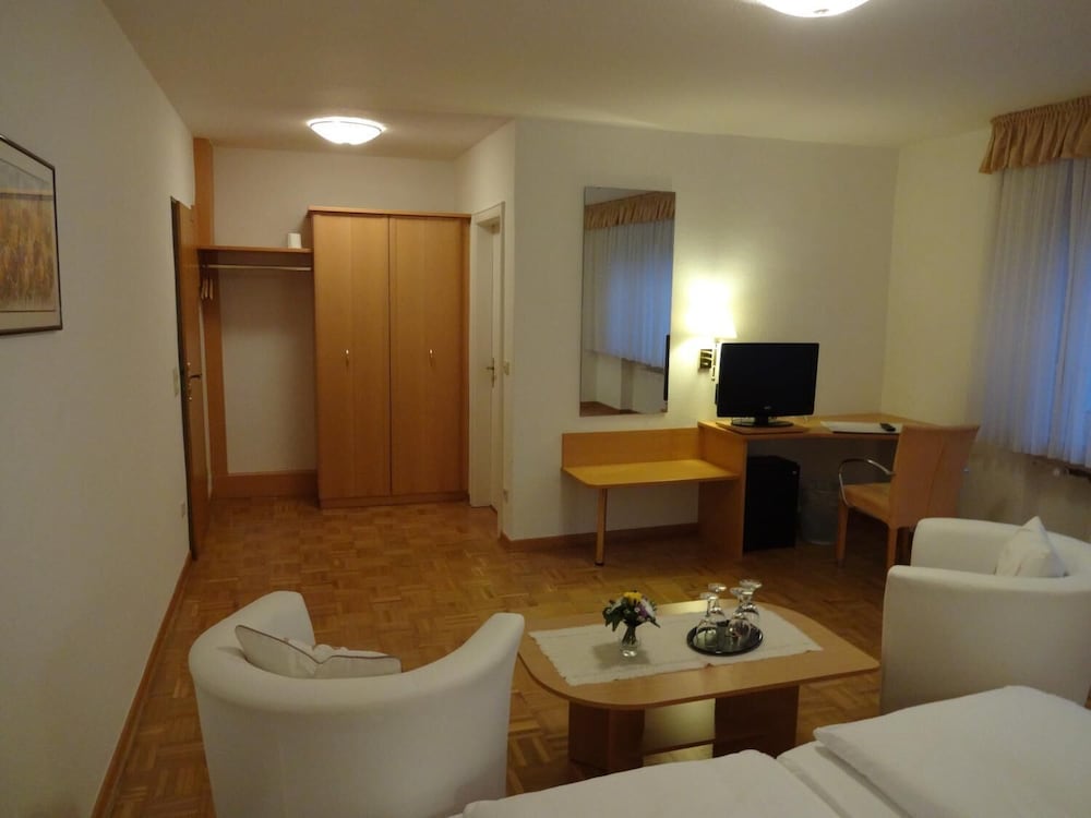 Фото Hotel Bürgerbräu