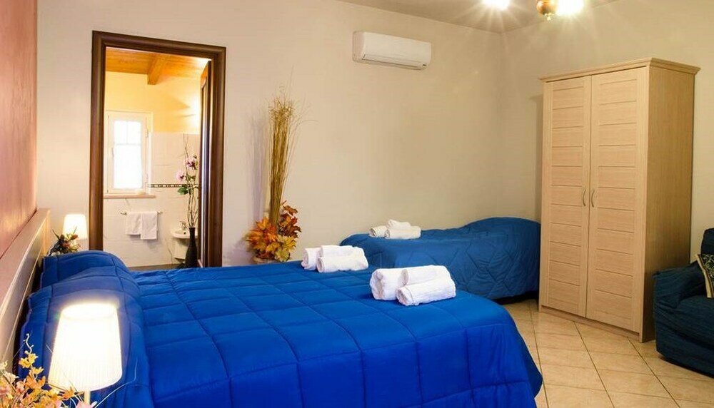 Фото Bed and Breakfast Charme