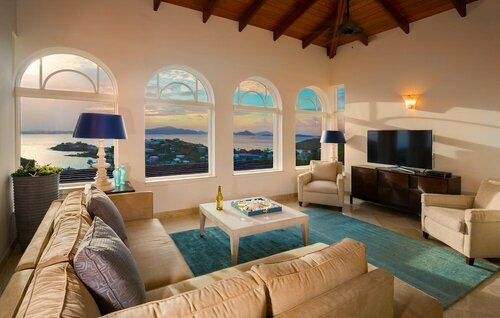Гостиница The Hills, St John
