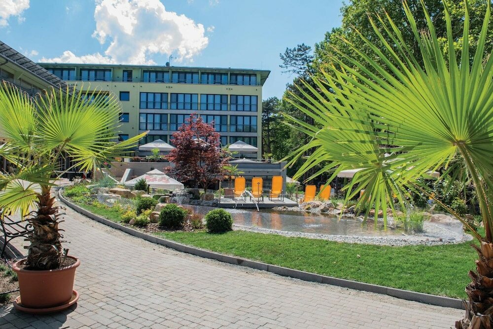 Фото SunGarden Wellness & Conference Hotel