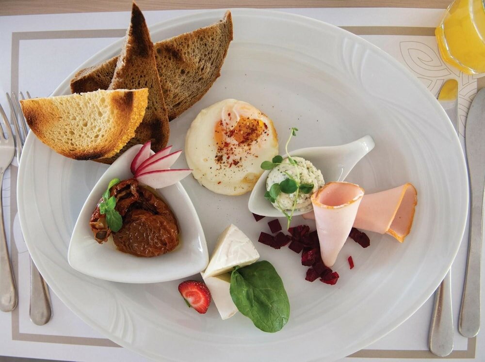 Фото SunGarden Wellness & Conference Hotel