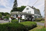 Cedar Crest Inn