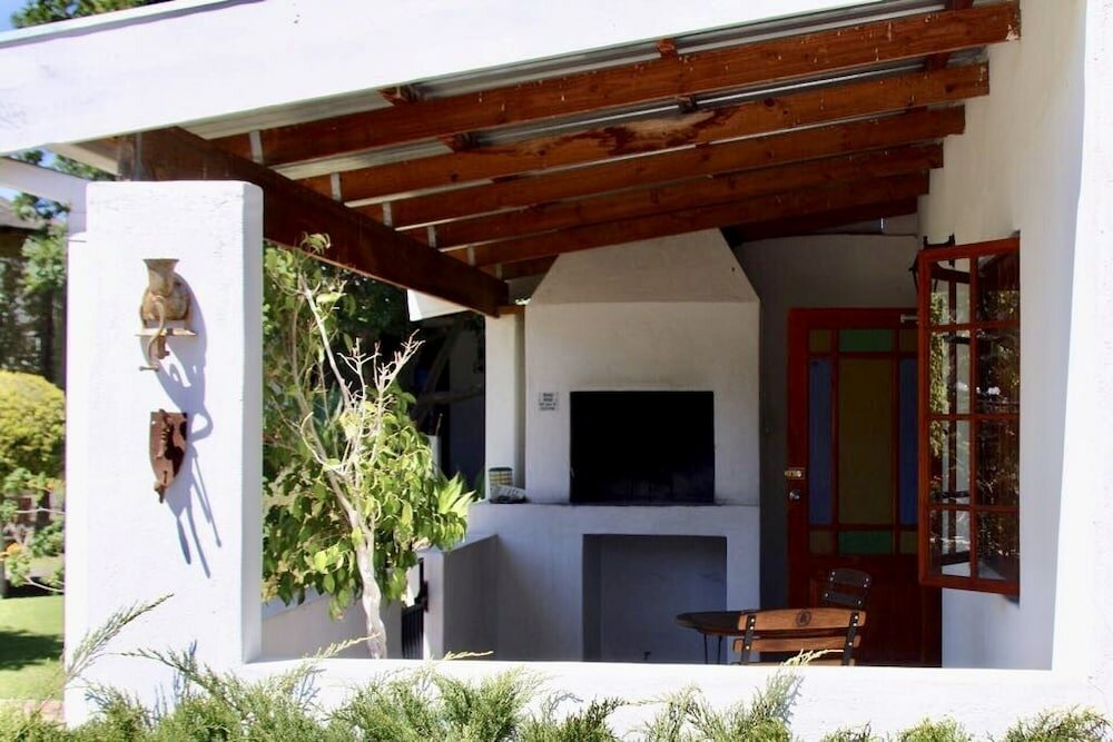 Фото Kleinplasie Guesthouse