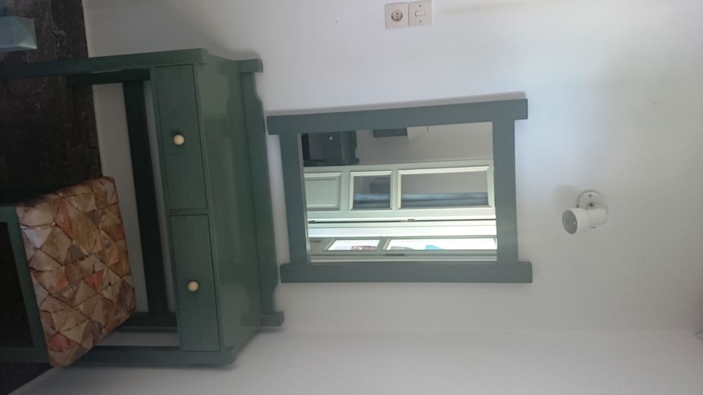 Фото Amazones Sun Studios