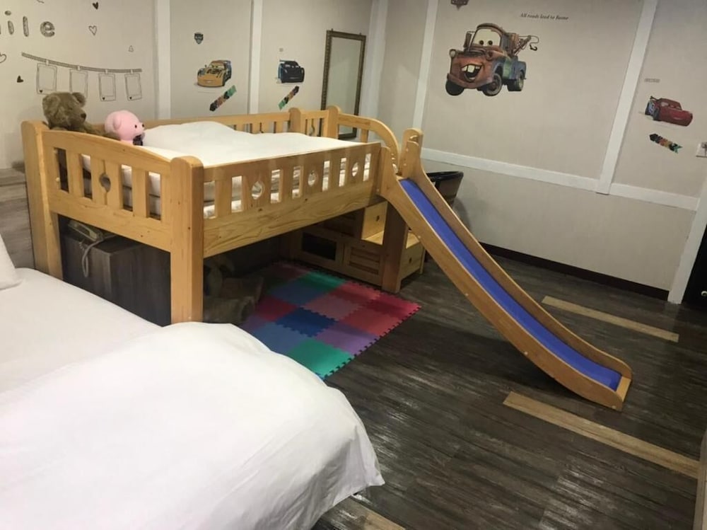 Фото Funhouse Hsinchu