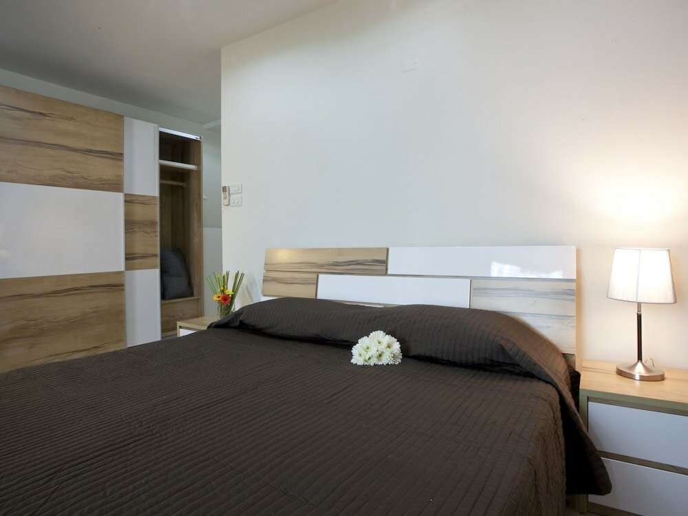 Фото Tongtip Place