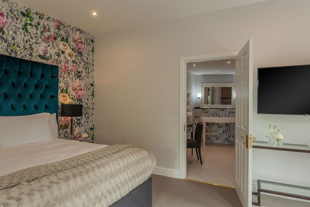 Фото Mansion House Llansteffan