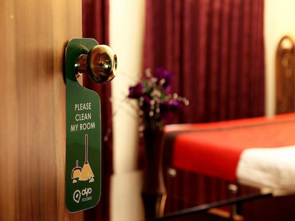 Фото Oyo 759 Hotel Rock Star