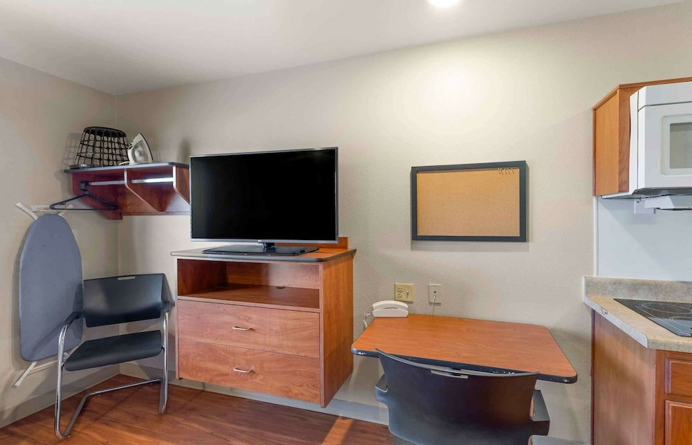 Фото WoodSpring Suites Aurora Denver Airport, an Extended Stay Hotel