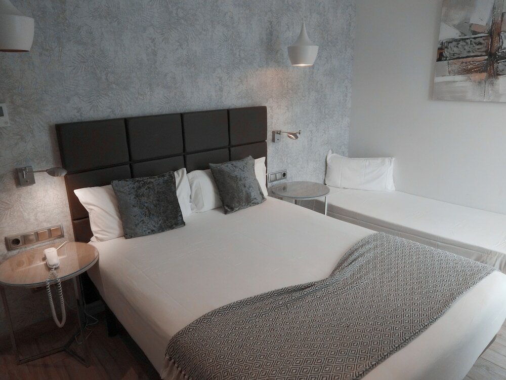 Фото Hotel Lloret Ramblas