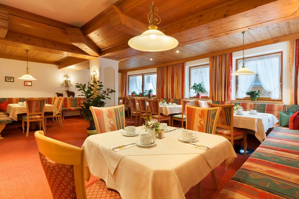 Фото Hotel Pinzger