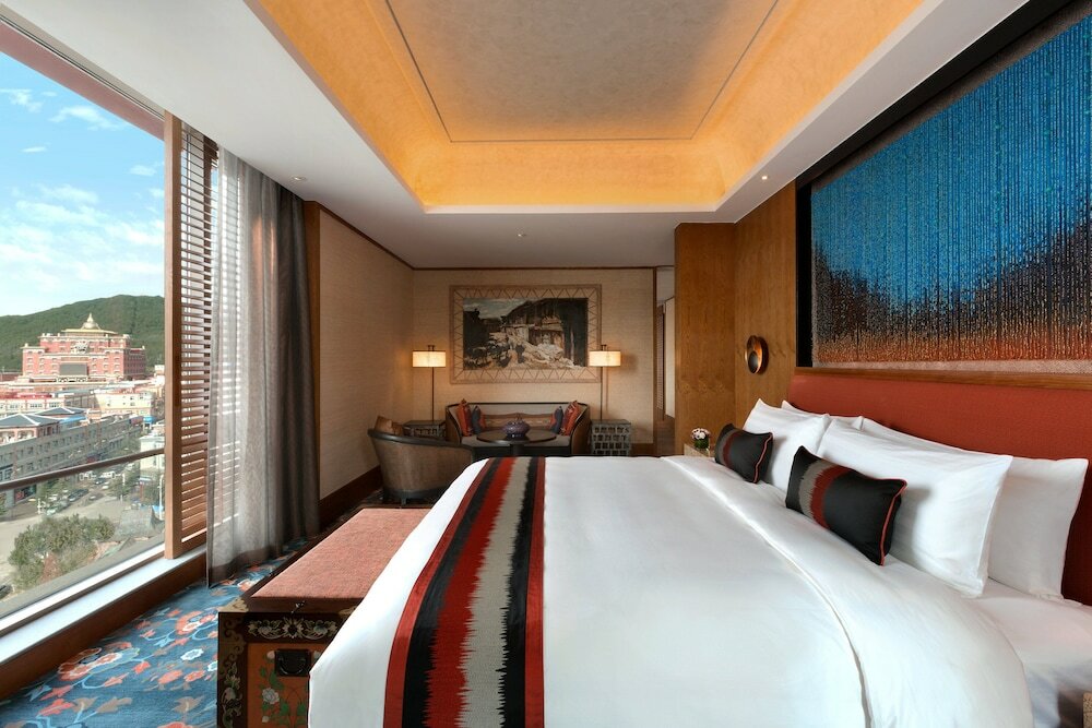 Фото Shangri-La Resort, Shangri-La