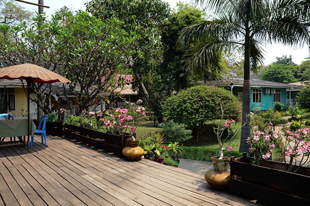 Фото Thante Hotel- Nyaung Oo