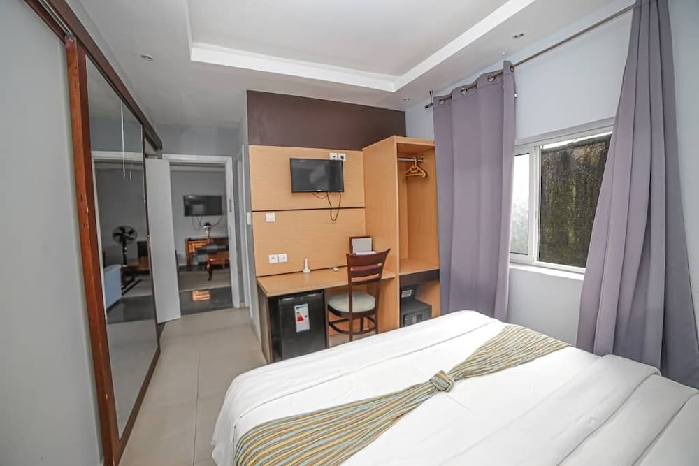 Фото Fini Hotel Bobende