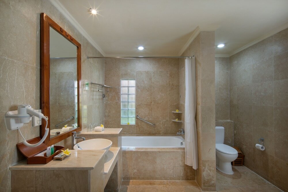 Фото Grand Istana Rama Hotel Kuta-Bali