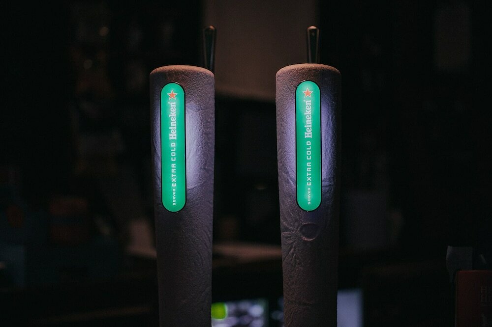 Фото The Saddle Inn