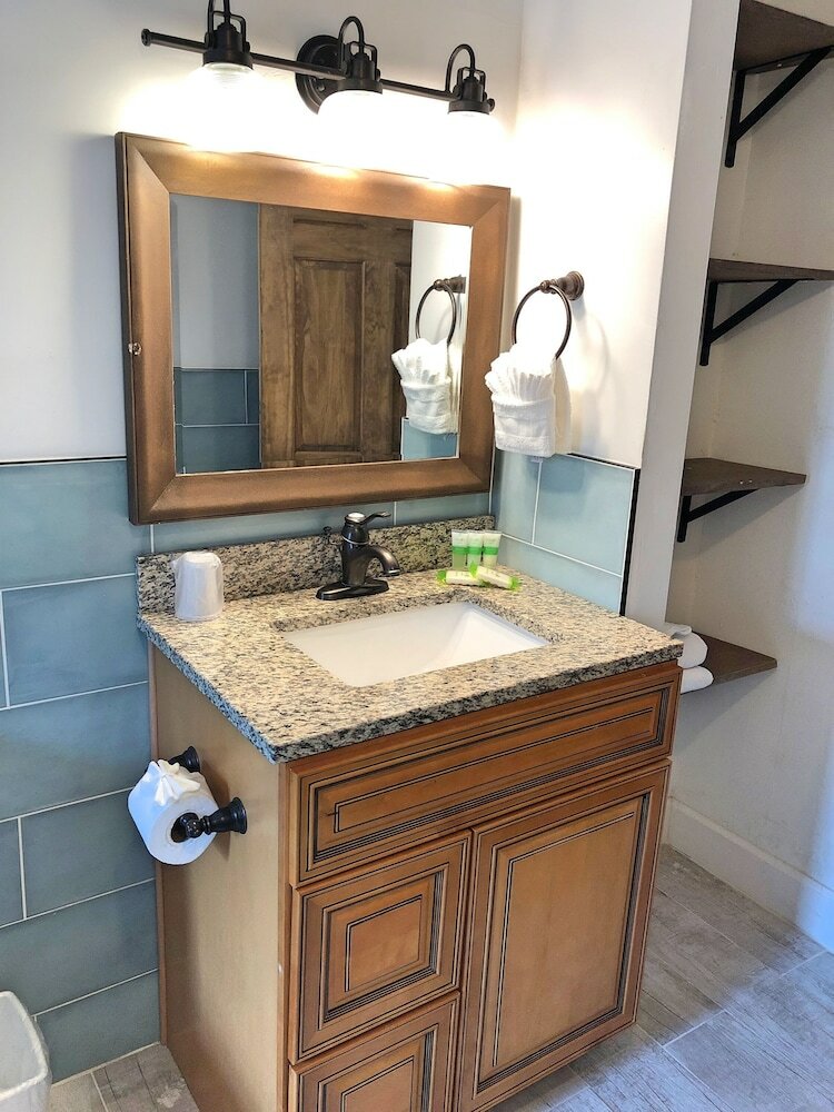 Фото The Pelican Key Largo Cottages