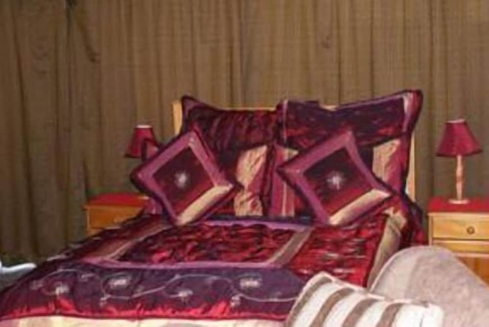 Фото Emerald Guesthouse