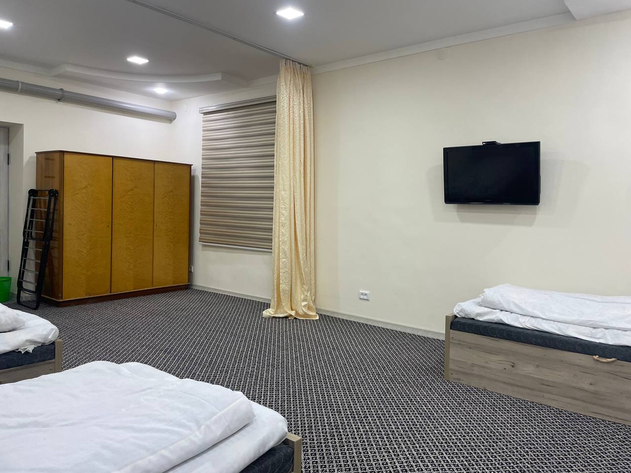 Фото Yangiobod Hotel