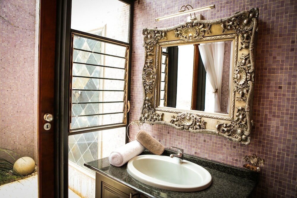 Фото Scott's Manor & Conference Venue