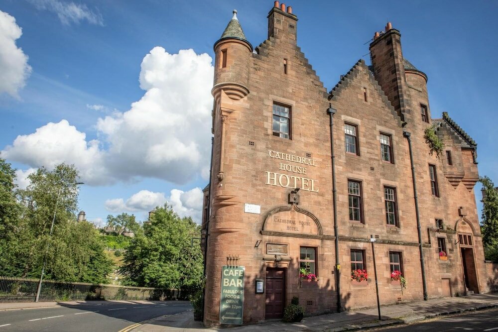 Фото Cathedral House Hotel