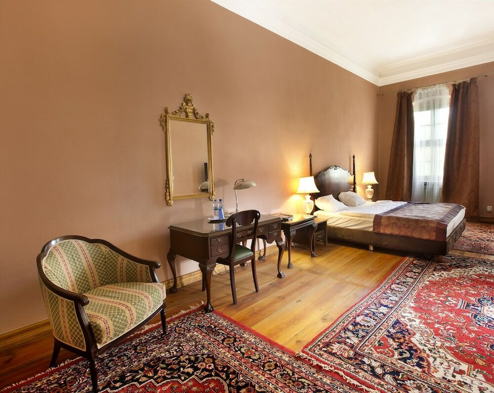 Фото Pałac Wiechlice