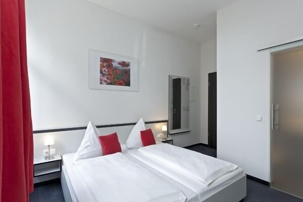 Фото Hotel zwischen den Seen