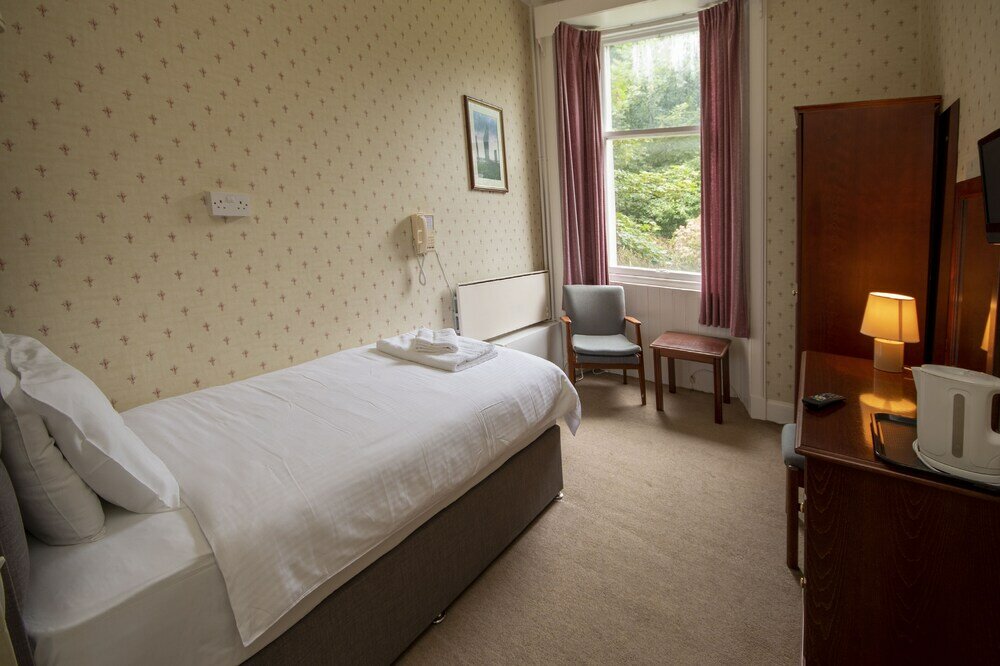 Фото Harbour Cottage