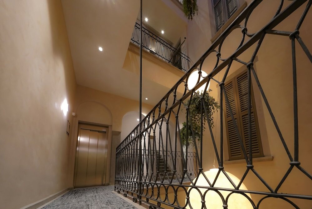 Фото Bergamo Inn 21