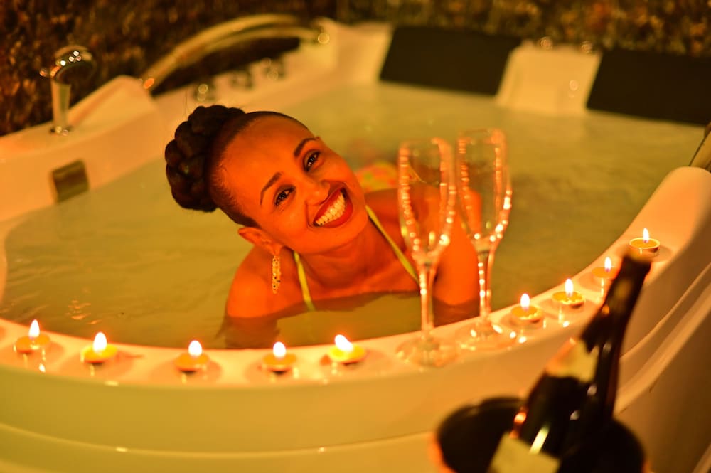 Фото De Leopol Hotel