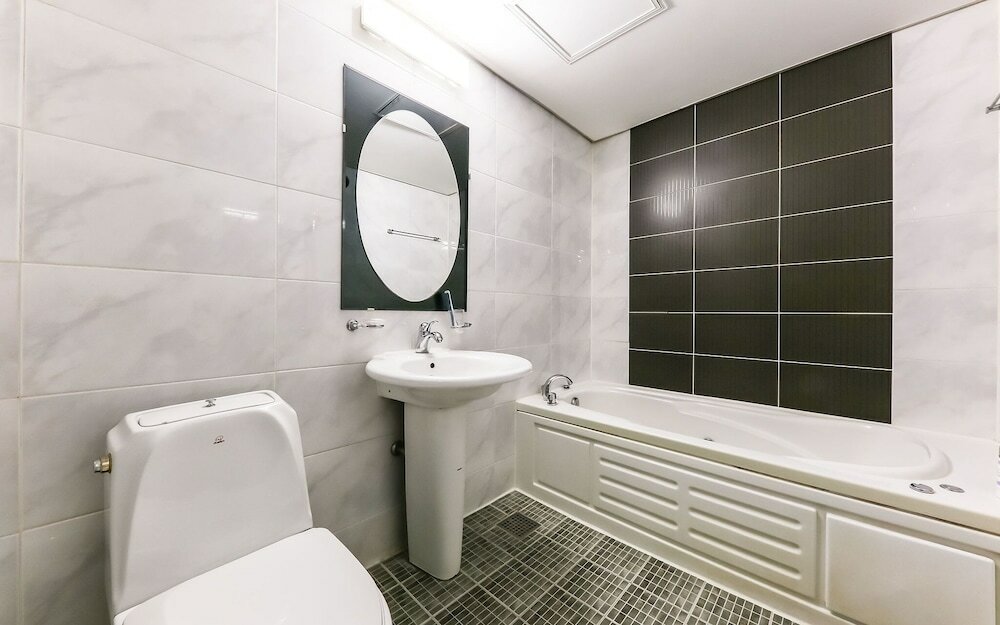 Фото Cheonan Seven