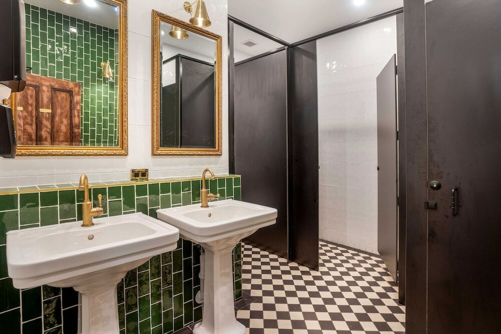 Фото Metropolitan Hotel Orange