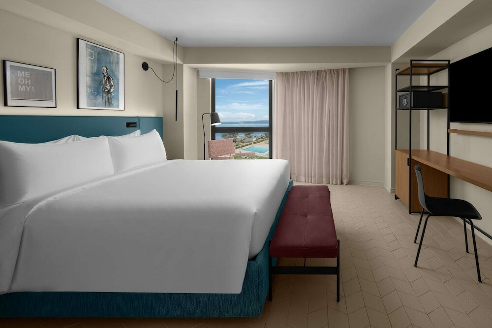 Фото Rok Hotel Kingston Tapestry Collection by Hilton