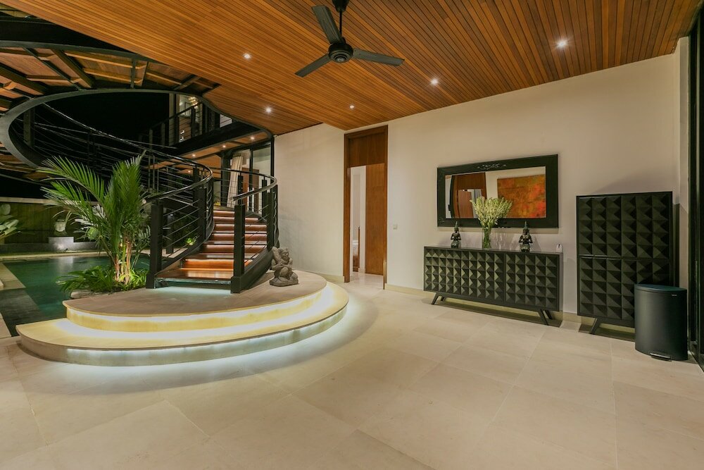 Фото Sri Laksmi Villa