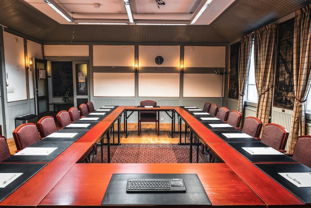 Фото Hotel Fars Hatt