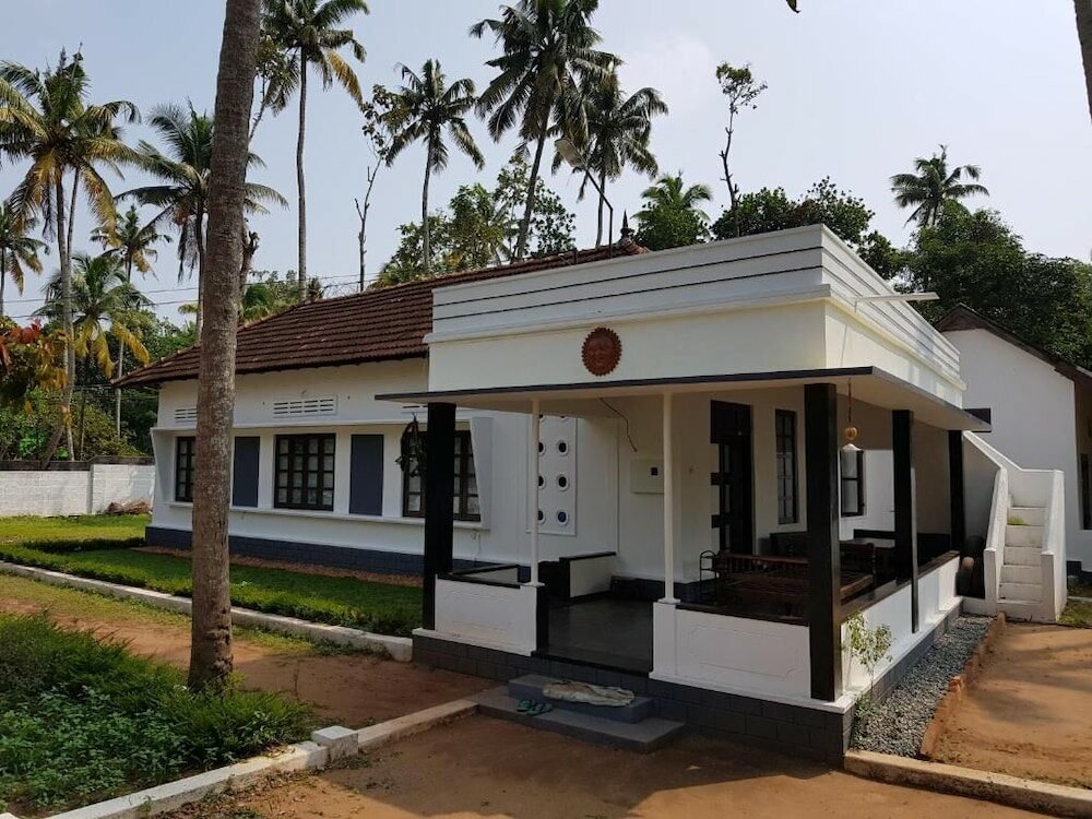 Фото Piggy Hostel Varkala
