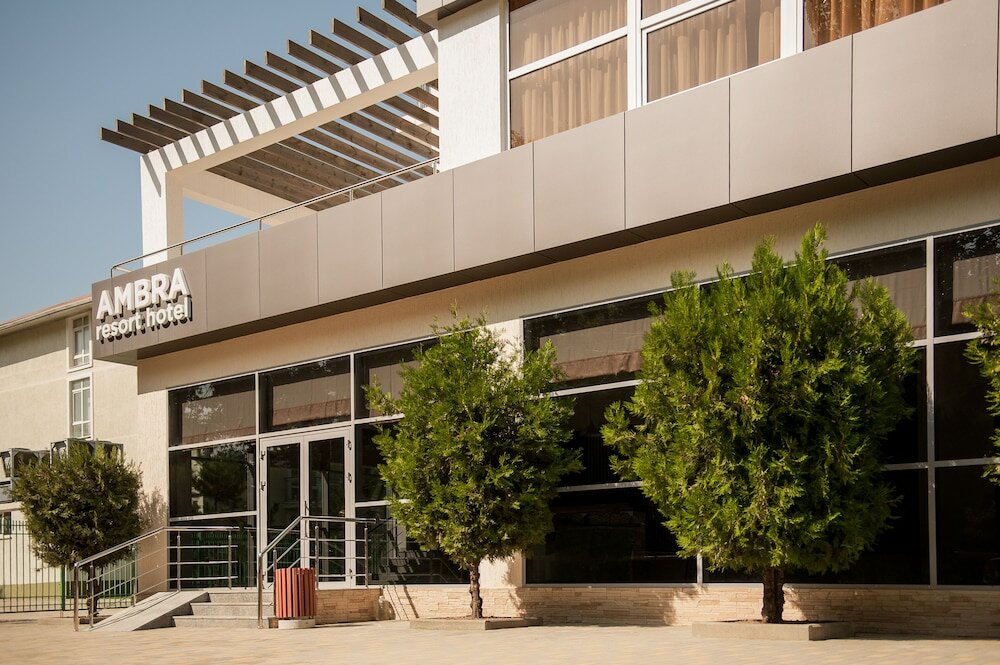 Фото Ambra Resort Hotel