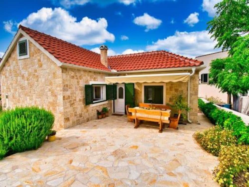 Фото Beach House Calendula