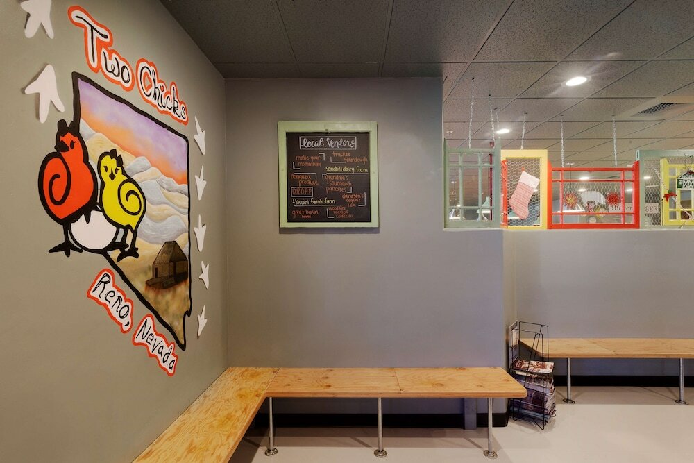 Фото Aiden by Best Western South Reno