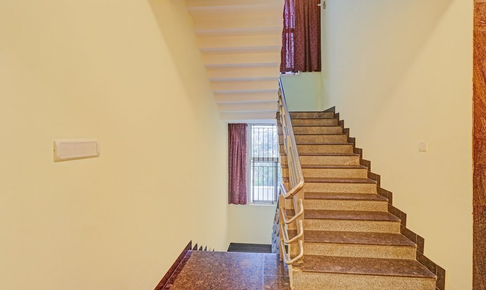 Фото Treebo Trend Msr International