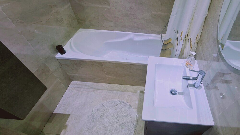 Фото Downtown Retreat by Stay Bnb