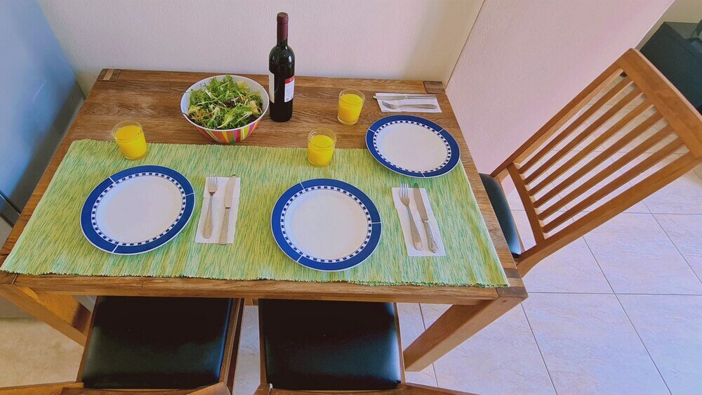 Фото SunShine Apartment by Stay BnB