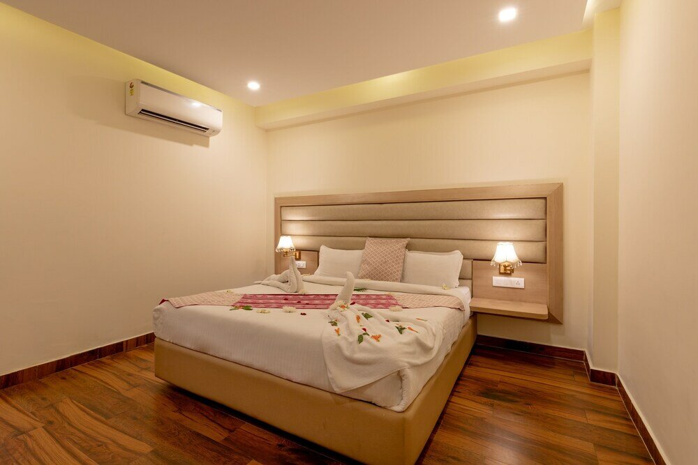 Фото White Rock by The Solitaire Hospitality