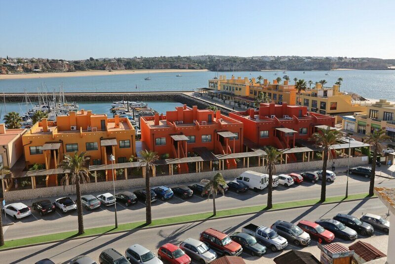 Гостиница Modern Apartment Close Near Beach in Portimao, Pt