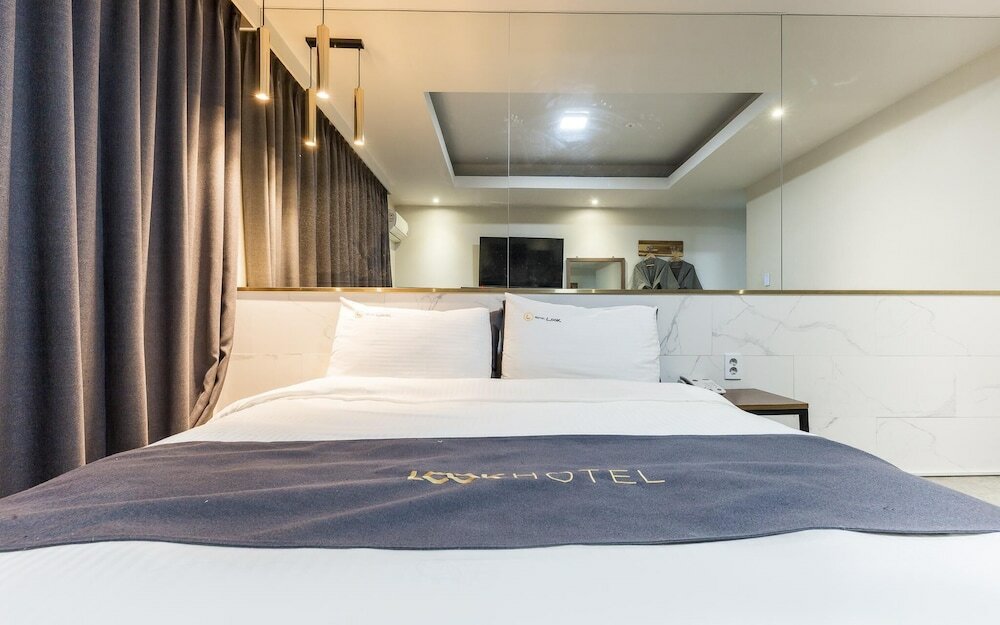 Фото Daejeon Look