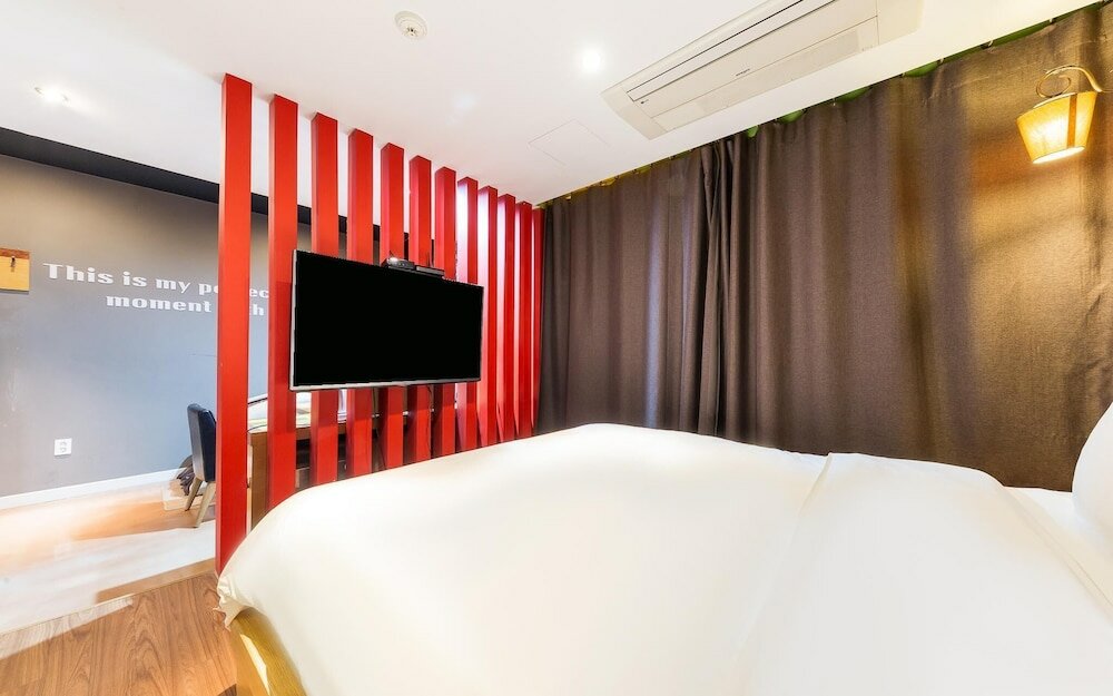 Фото Daejeon Munchang Hotel Some